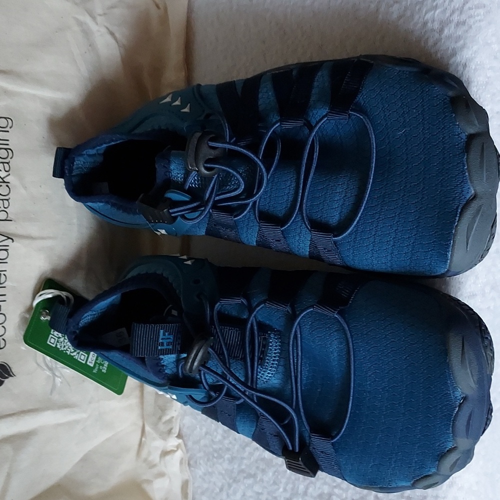 Unisex Hike Footwear - Picture 2 of 13